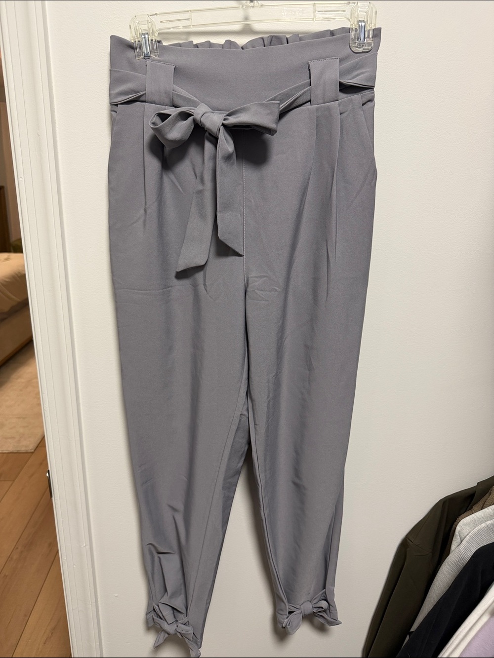 Amazon Women's High-Waist Paperbag Tie-Waist Trousers in Gray